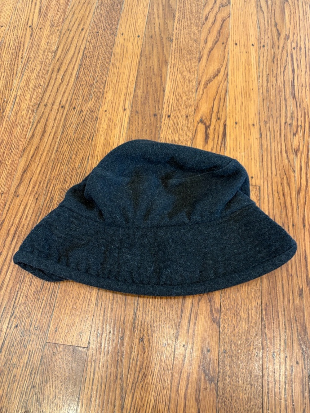 Banana Republic Wool blend Bucket Hat - women's S/M